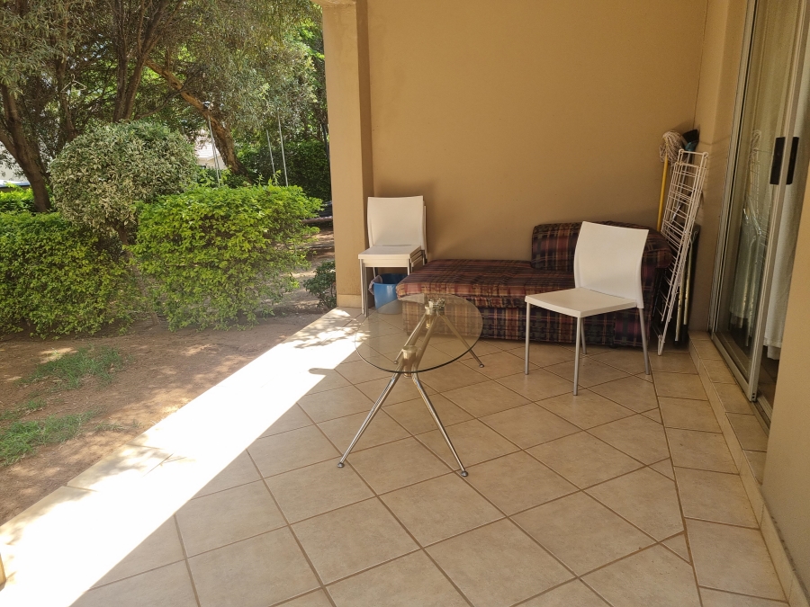 2 Bedroom Property for Sale in Leeuwenhof Estate Gauteng