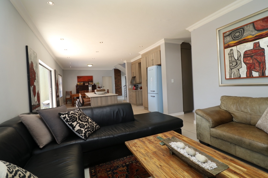 4 Bedroom Property for Sale in Olympus AH Gauteng