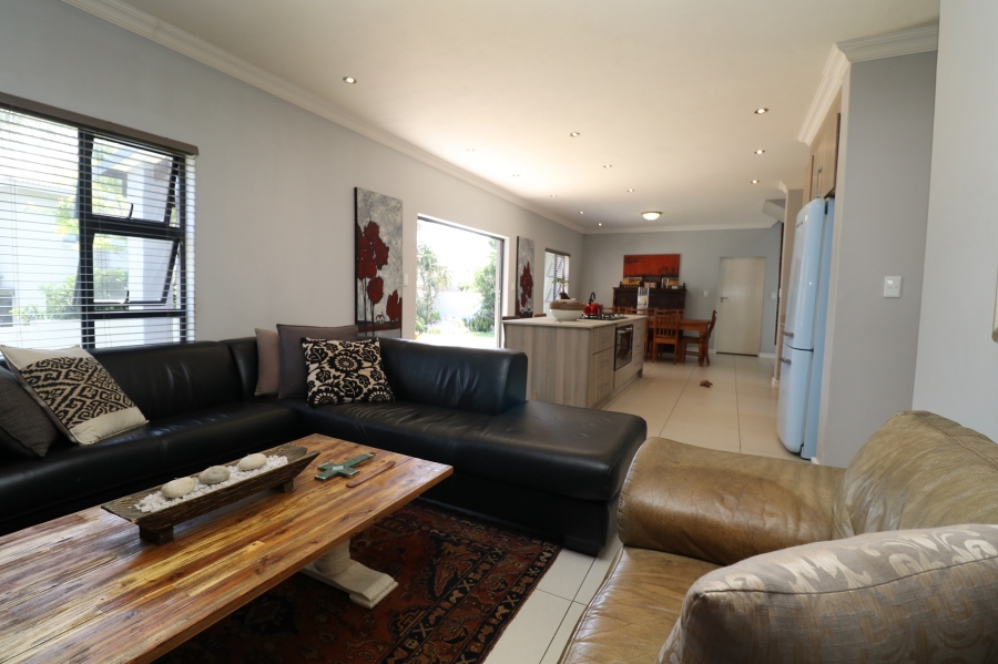 4 Bedroom Property for Sale in Olympus AH Gauteng