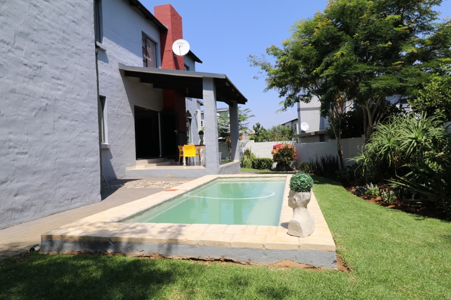 4 Bedroom Property for Sale in Olympus AH Gauteng