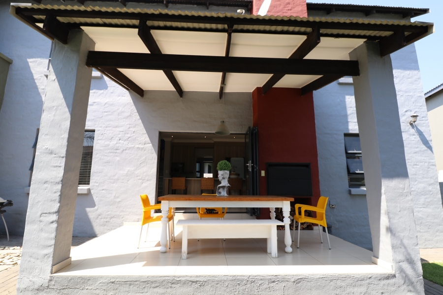 4 Bedroom Property for Sale in Olympus AH Gauteng