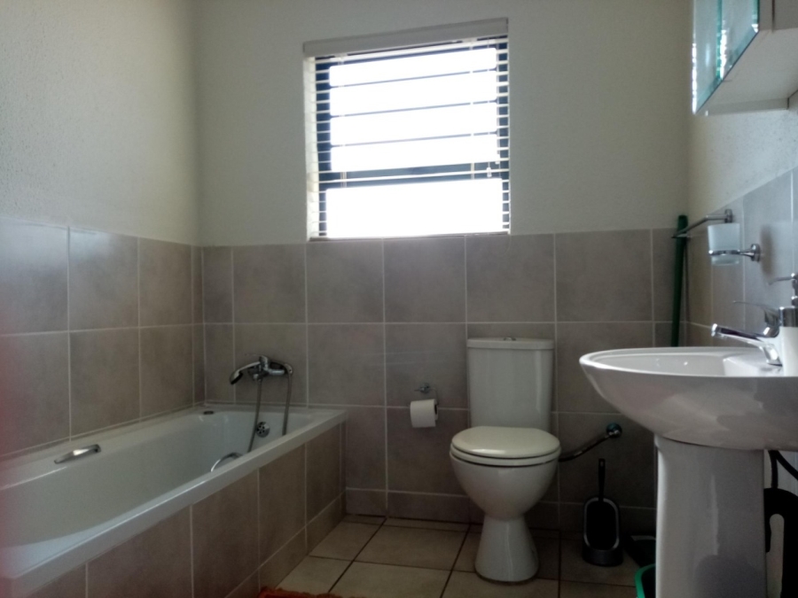 3 Bedroom Property for Sale in New Market Park Gauteng