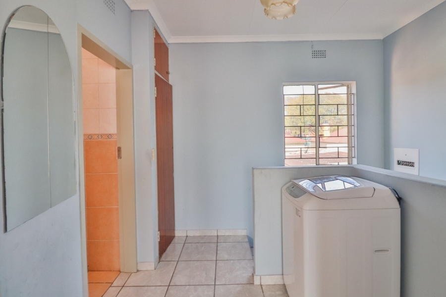 2 Bedroom Property for Sale in Regents Park Gauteng