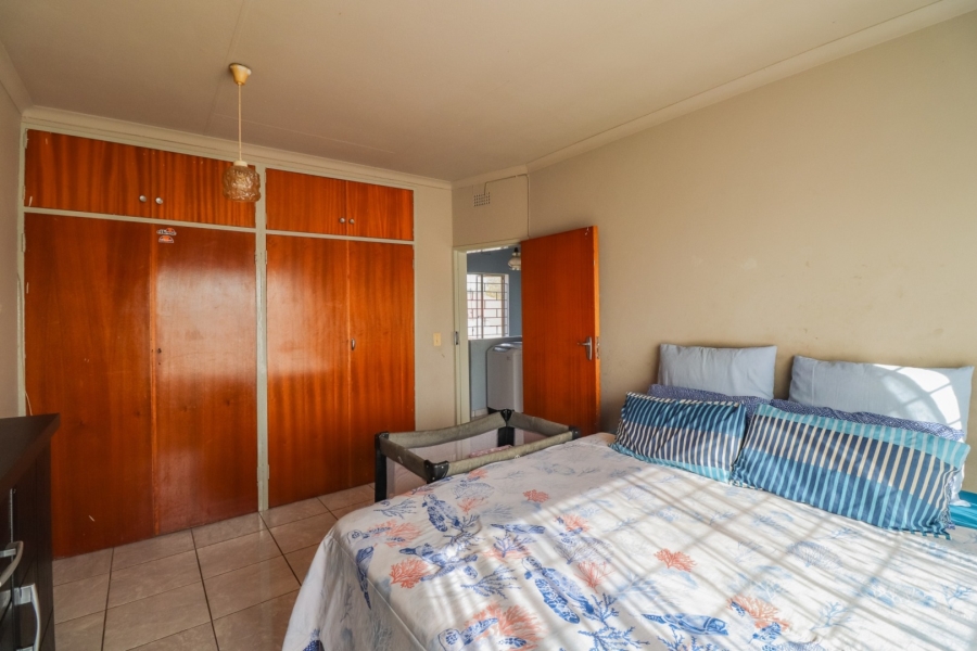 2 Bedroom Property for Sale in Regents Park Gauteng