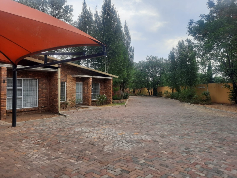 To Let 2 Bedroom Property for Rent in Three Rivers Gauteng