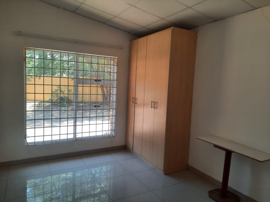 To Let 2 Bedroom Property for Rent in Three Rivers Gauteng