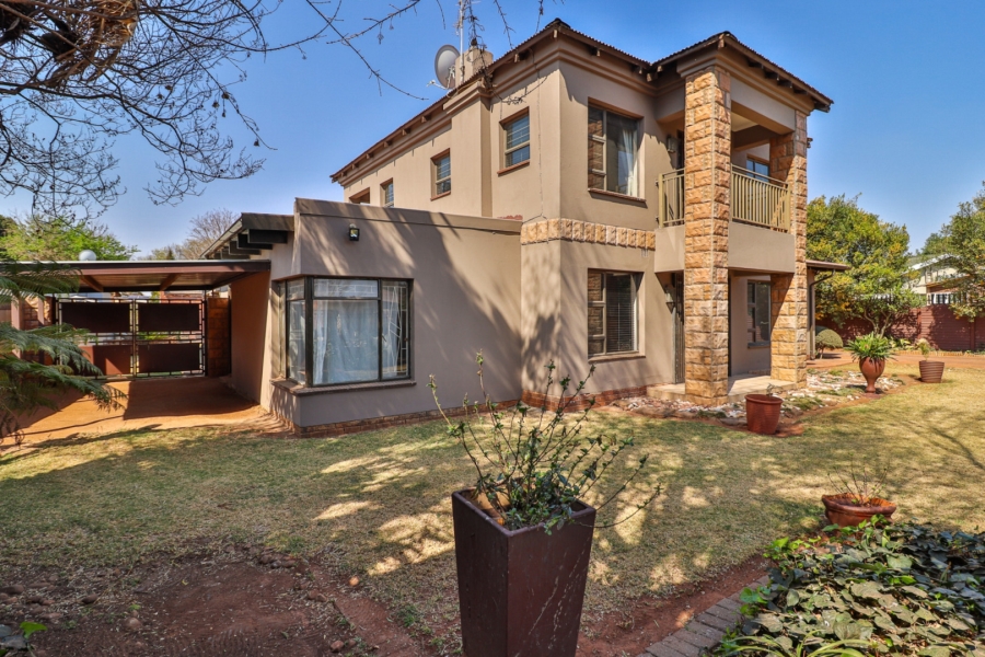 5 Bedroom Property for Sale in Northmead Gauteng