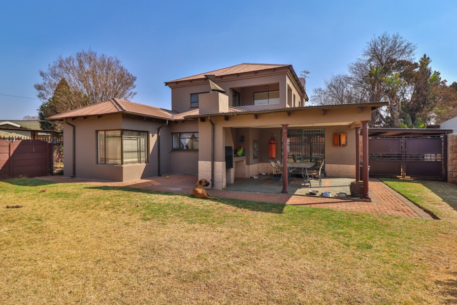 5 Bedroom Property for Sale in Northmead Gauteng