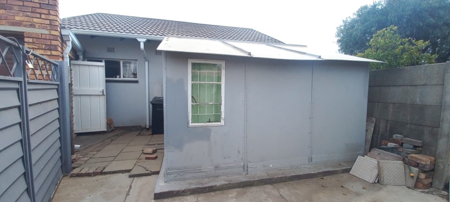 5 Bedroom Property for Sale in Dalpark Ext 1 Gauteng