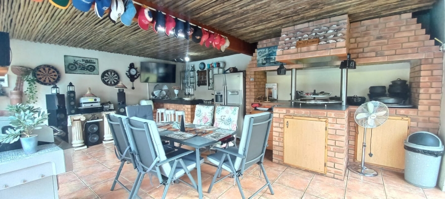 4 Bedroom Property for Sale in Dalpark Proper Gauteng