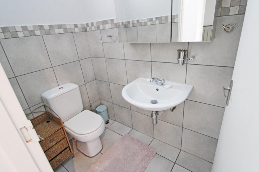2 Bedroom Property for Sale in Bryanston Gauteng