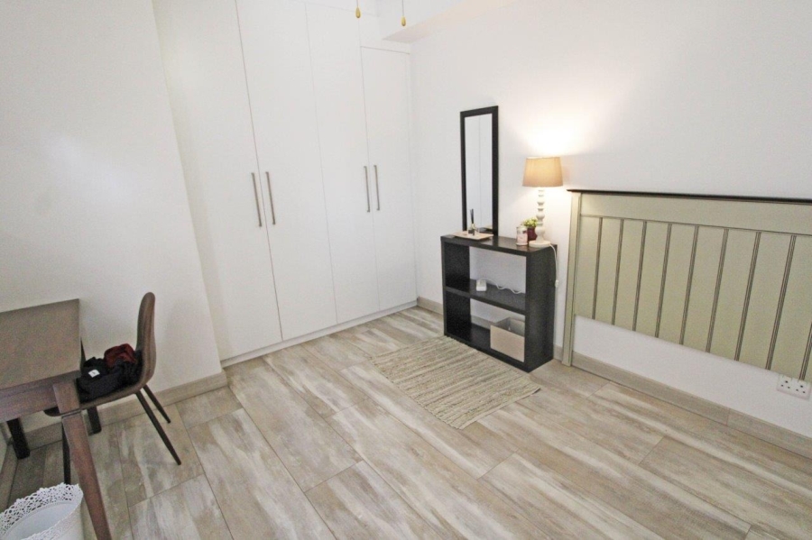 2 Bedroom Property for Sale in Bryanston Gauteng