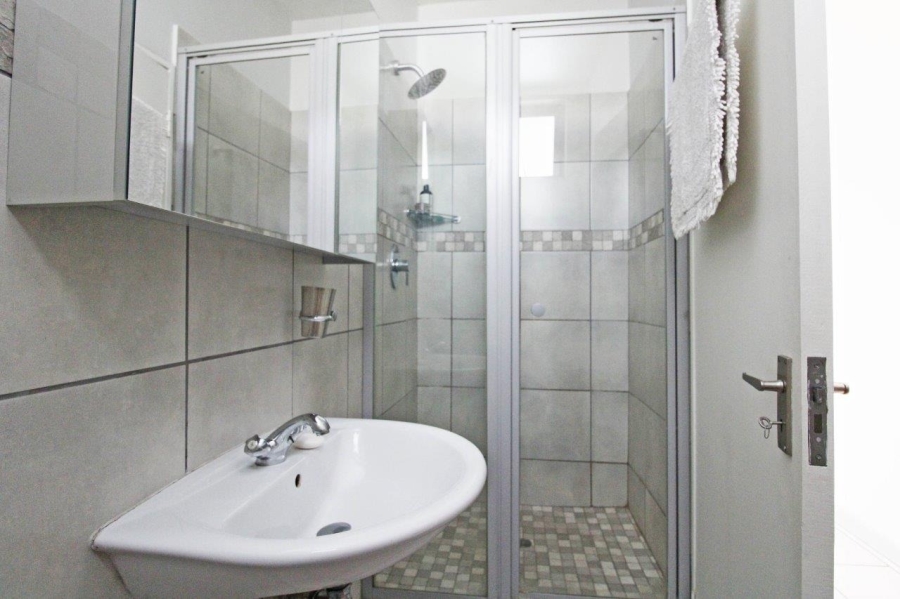 2 Bedroom Property for Sale in Bryanston Gauteng