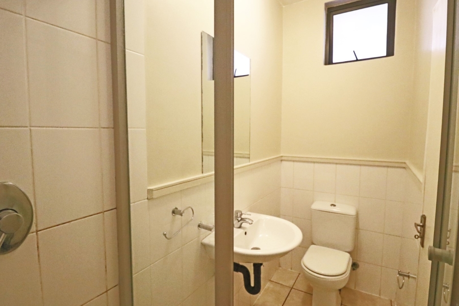 2 Bedroom Property for Sale in Bryanston Gauteng