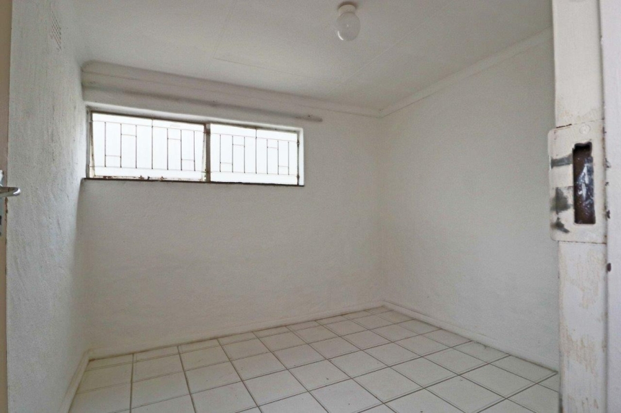 2 Bedroom Property for Sale in Bryanston Gauteng