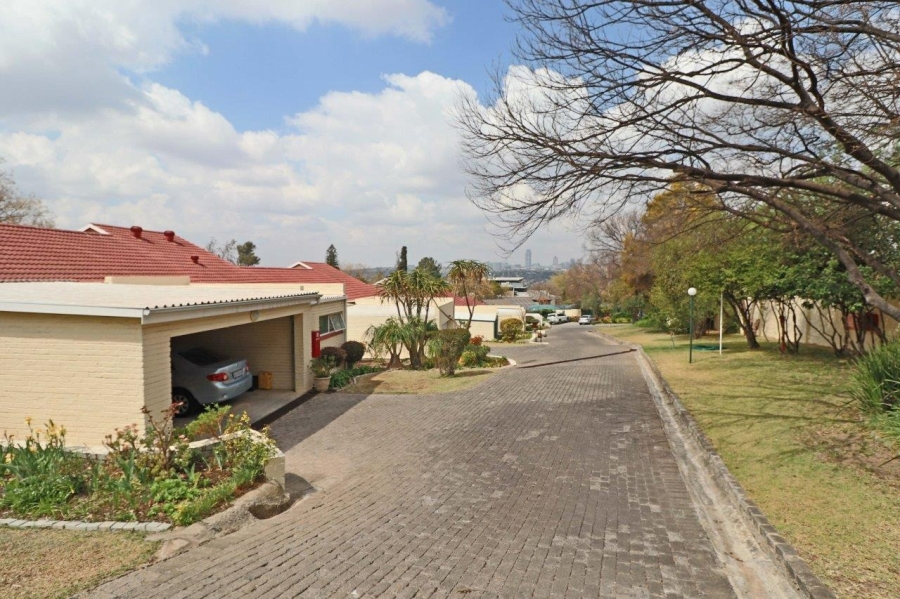 2 Bedroom Property for Sale in Bryanston Gauteng