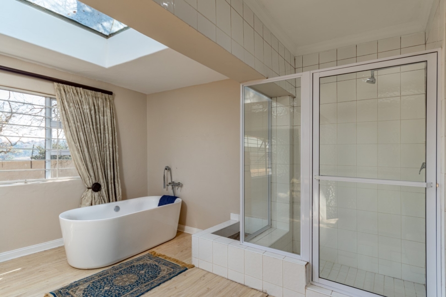 3 Bedroom Property for Sale in Bryanston Gauteng