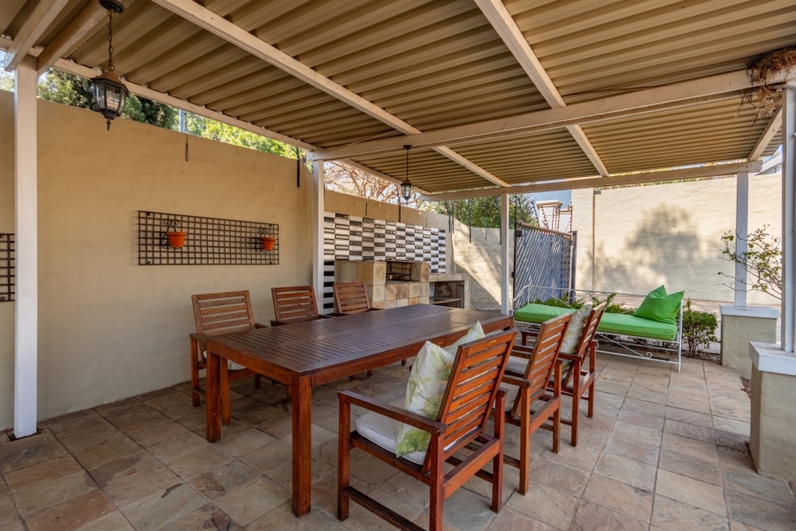 3 Bedroom Property for Sale in Bryanston Gauteng