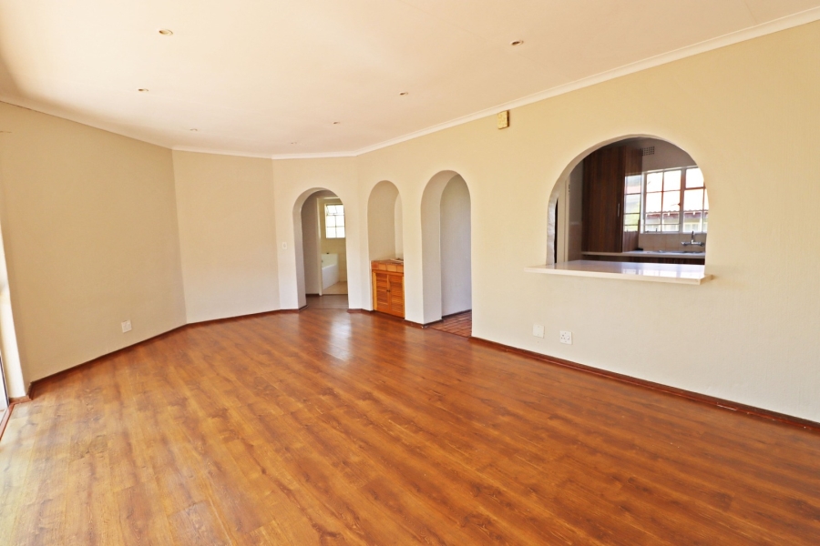 2 Bedroom Property for Sale in Bryanston Gauteng