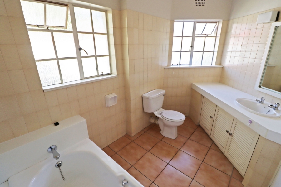 2 Bedroom Property for Sale in Bryanston Gauteng