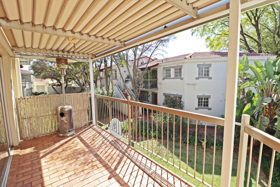 2 Bedroom Property for Sale in Bryanston Gauteng