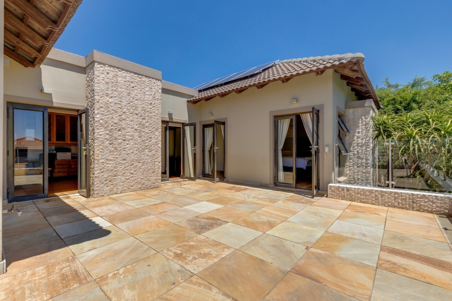 To Let 4 Bedroom Property for Rent in Cedar Lakes Gauteng