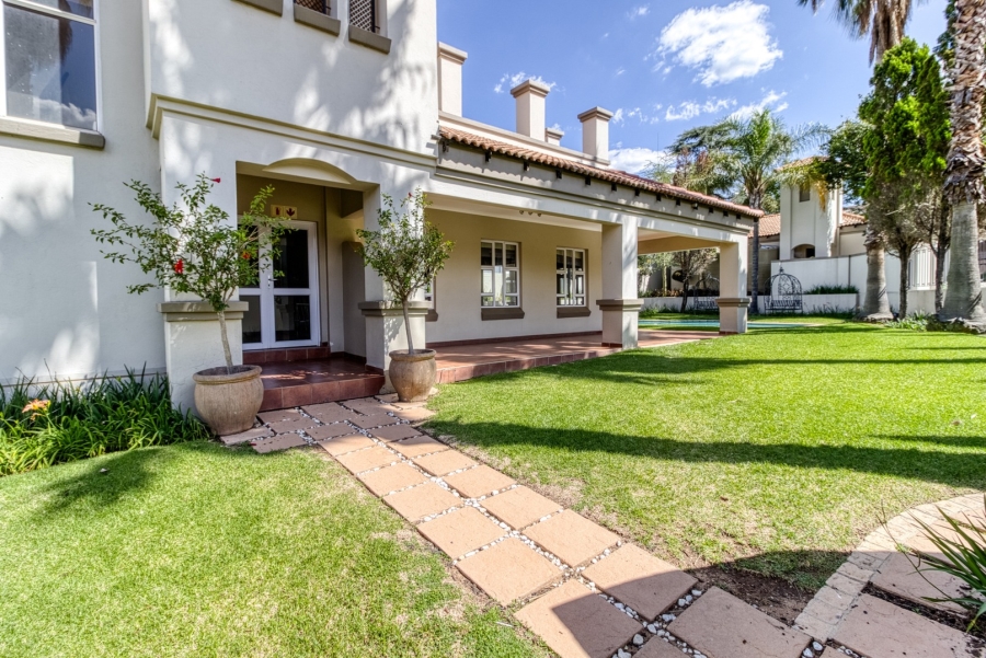 To Let 3 Bedroom Property for Rent in Lonehill Gauteng