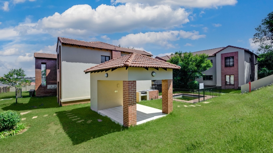 2 Bedroom Property for Sale in Vorna Valley Gauteng