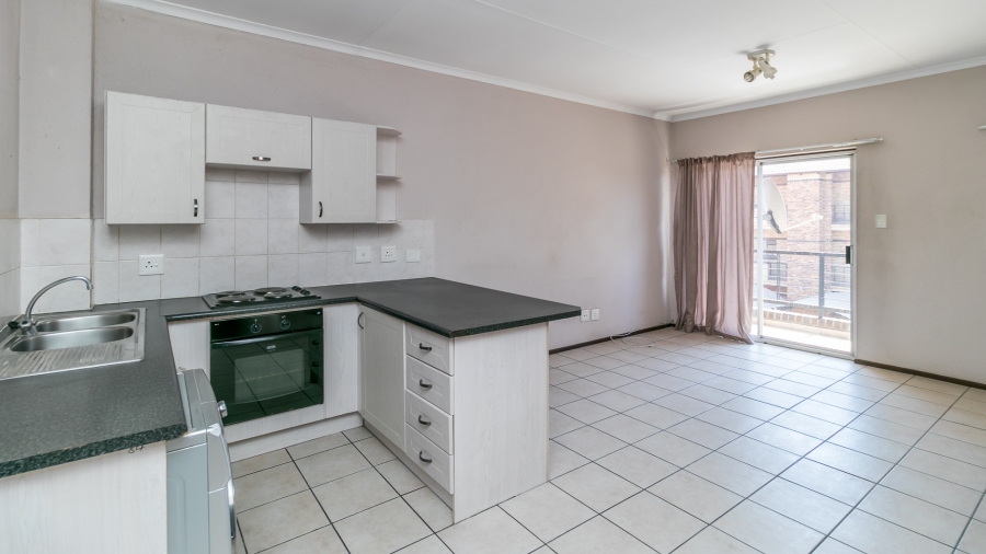 1 Bedroom Property for Sale in Carlswald Gauteng