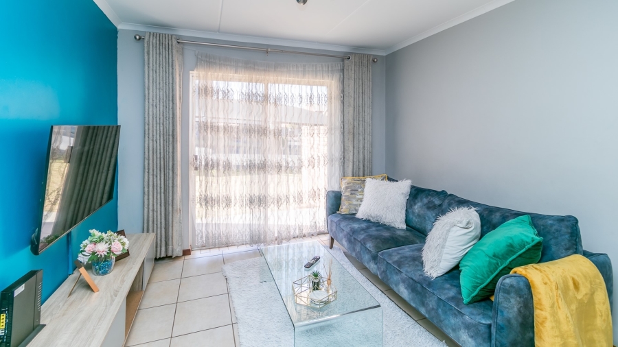 2 Bedroom Property for Sale in Noordwyk Gauteng
