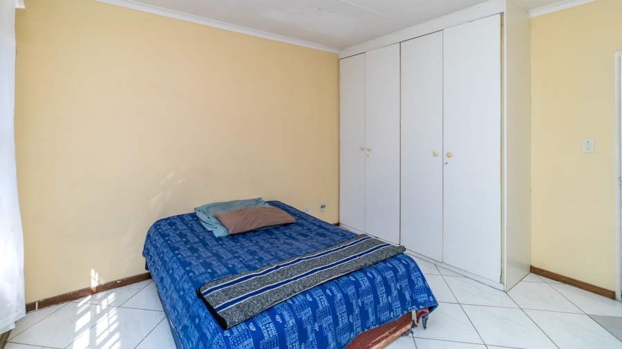 2 Bedroom Property for Sale in Vorna Valley Gauteng