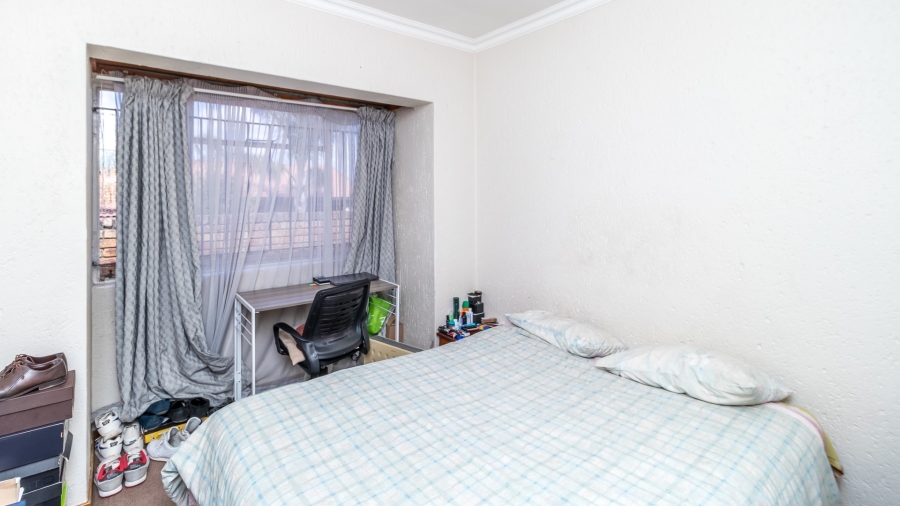 3 Bedroom Property for Sale in Vorna Valley Gauteng