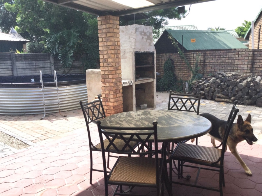 4 Bedroom Property for Sale in Doornpoort Gauteng