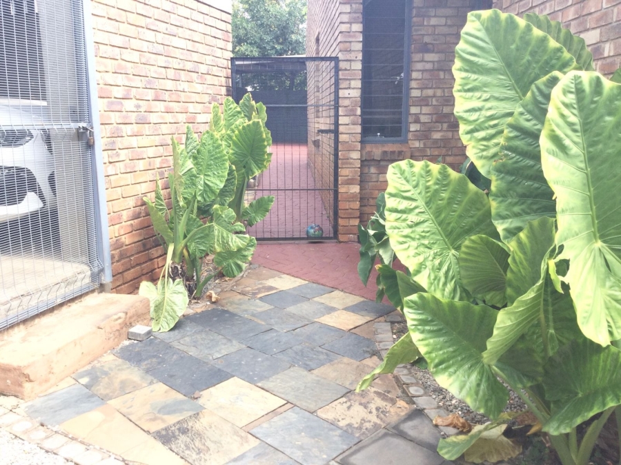 4 Bedroom Property for Sale in Doornpoort Gauteng