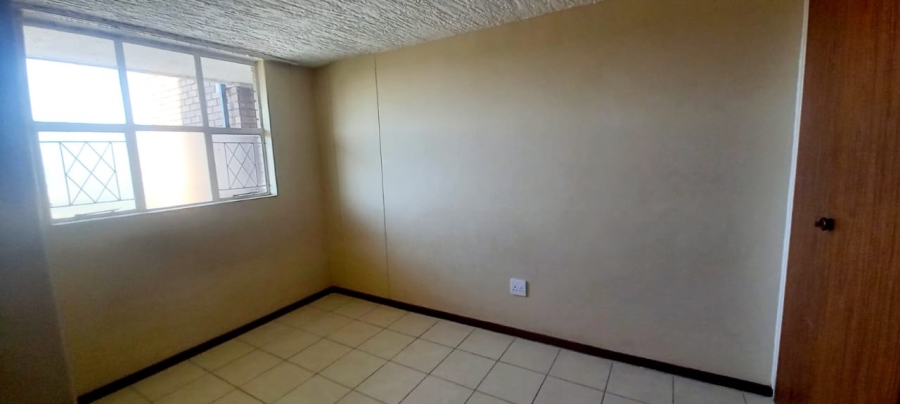 2 Bedroom Property for Sale in Wonderboom South Gauteng