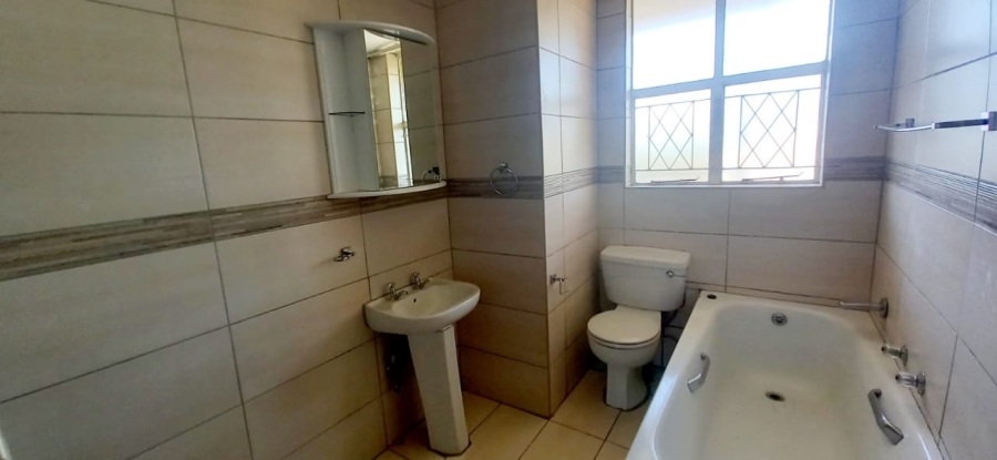 2 Bedroom Property for Sale in Wonderboom South Gauteng