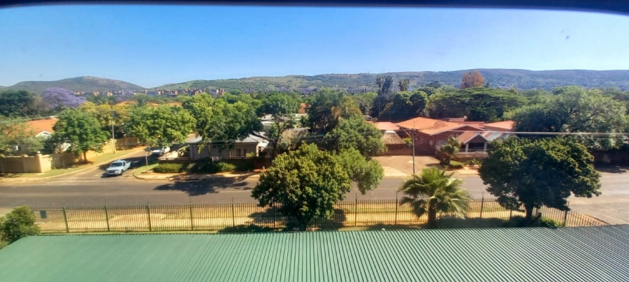 2 Bedroom Property for Sale in Wonderboom South Gauteng