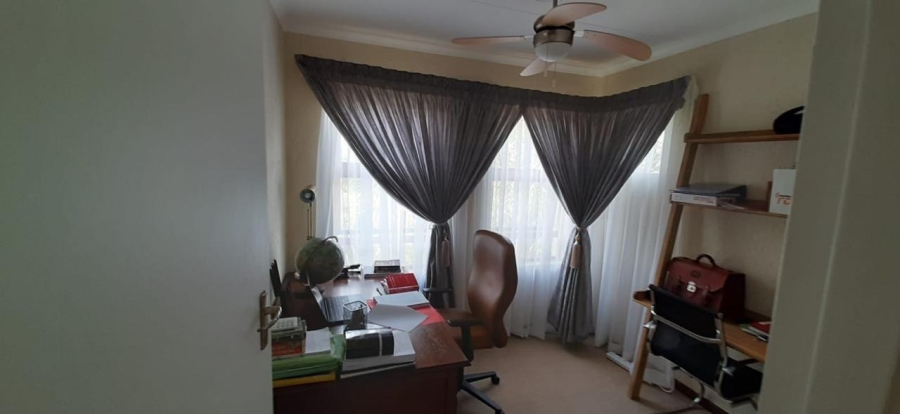 To Let 3 Bedroom Property for Rent in Kilberry Gauteng