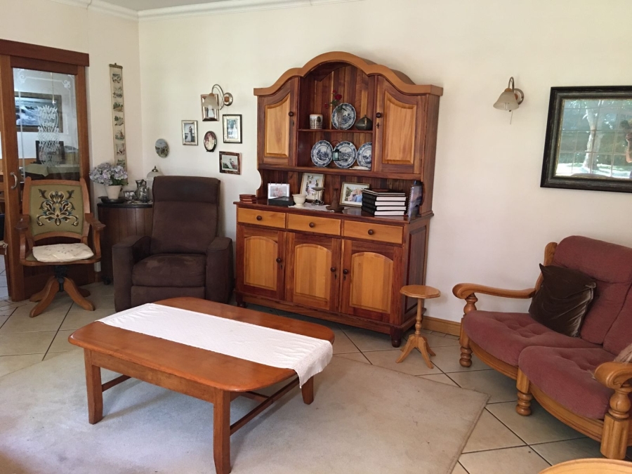 6 Bedroom Property for Sale in Heatherdale AH Gauteng