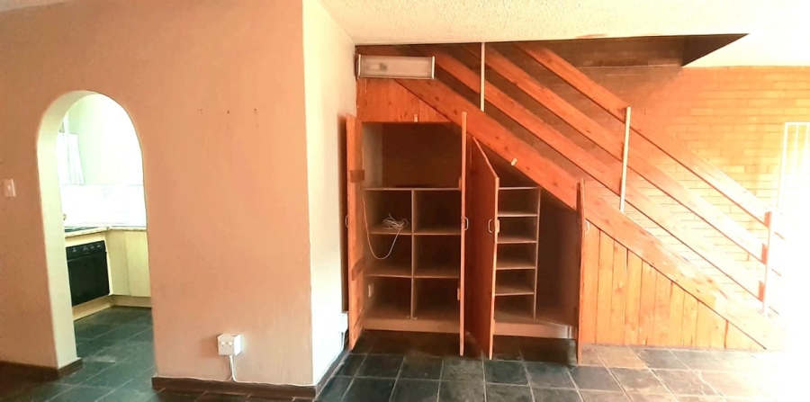 2 Bedroom Property for Sale in Kilner Park Gauteng