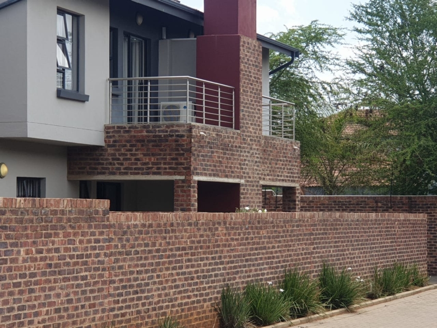 3 Bedroom Property for Sale in Doornpoort Gauteng