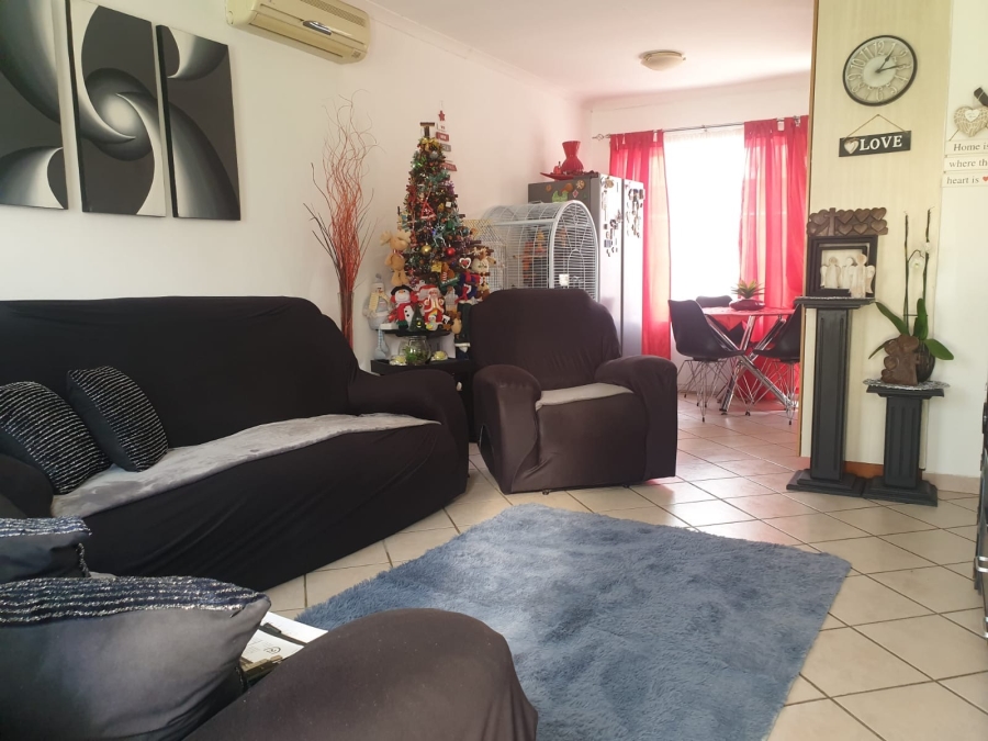 3 Bedroom Property for Sale in Annlin Gauteng