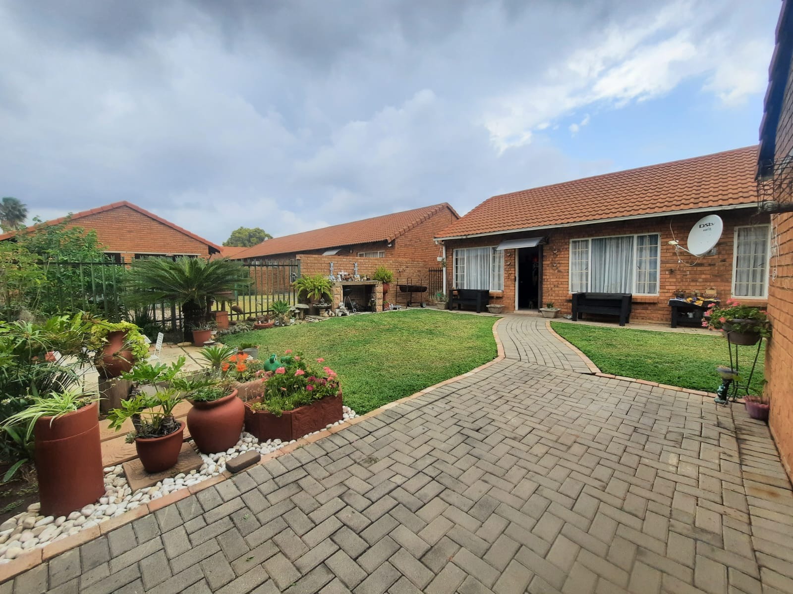 3 Bedroom Property for Sale in Annlin Gauteng