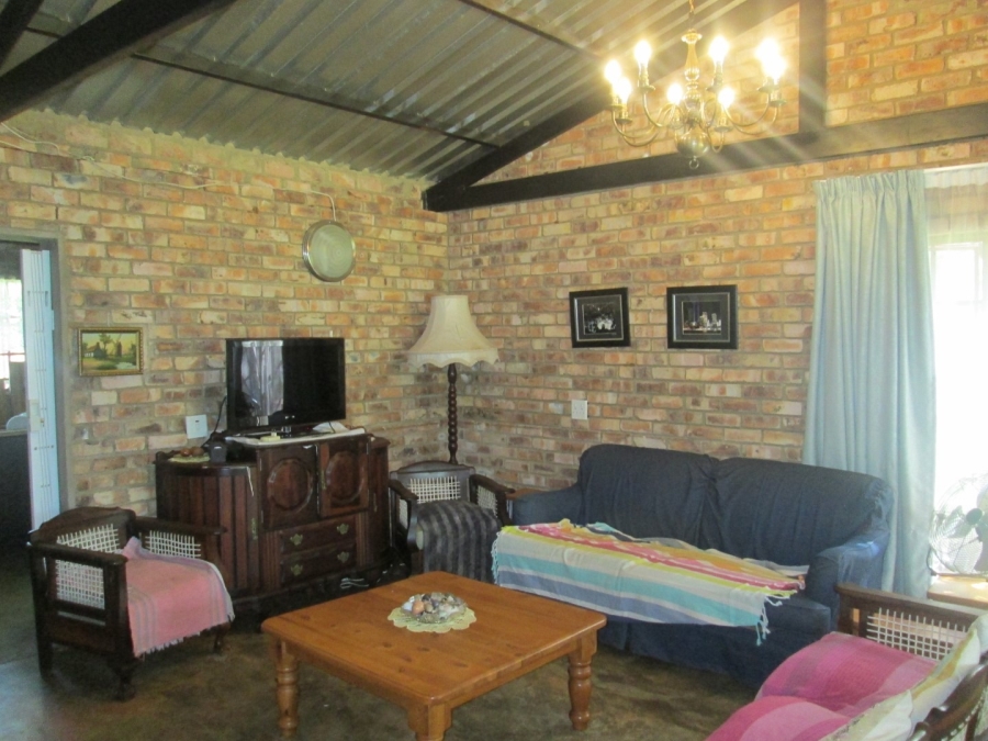 4 Bedroom Property for Sale in Vissershoek AH Gauteng