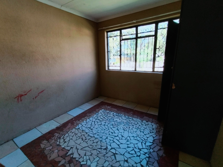 4 Bedroom Property for Sale in Mountain View Gauteng