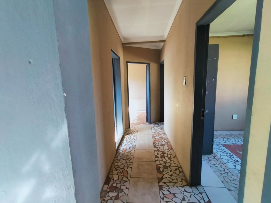 4 Bedroom Property for Sale in Mountain View Gauteng