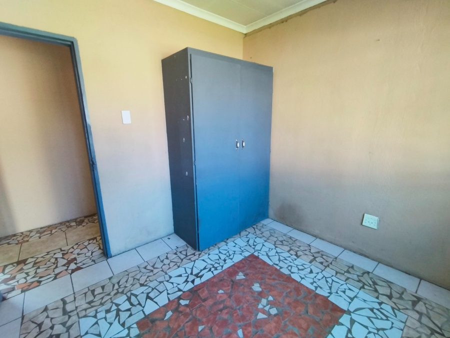 4 Bedroom Property for Sale in Mountain View Gauteng