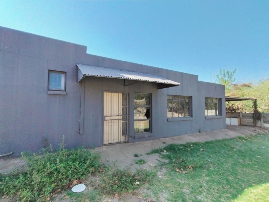 4 Bedroom Property for Sale in Mountain View Gauteng