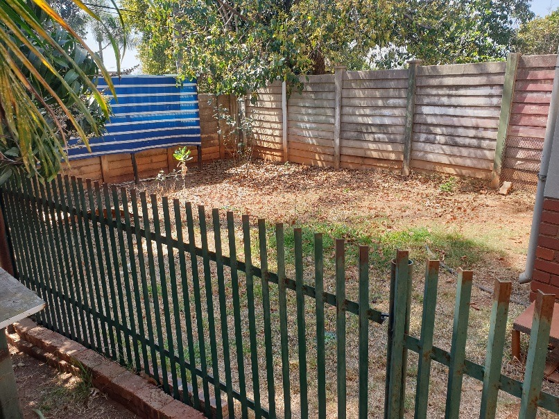 To Let 1 Bedroom Property for Rent in Sinoville Gauteng