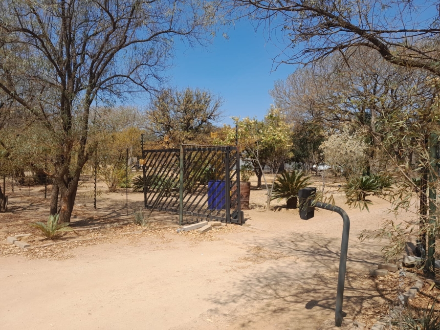 7 Bedroom Property for Sale in Bultfontein A H Gauteng